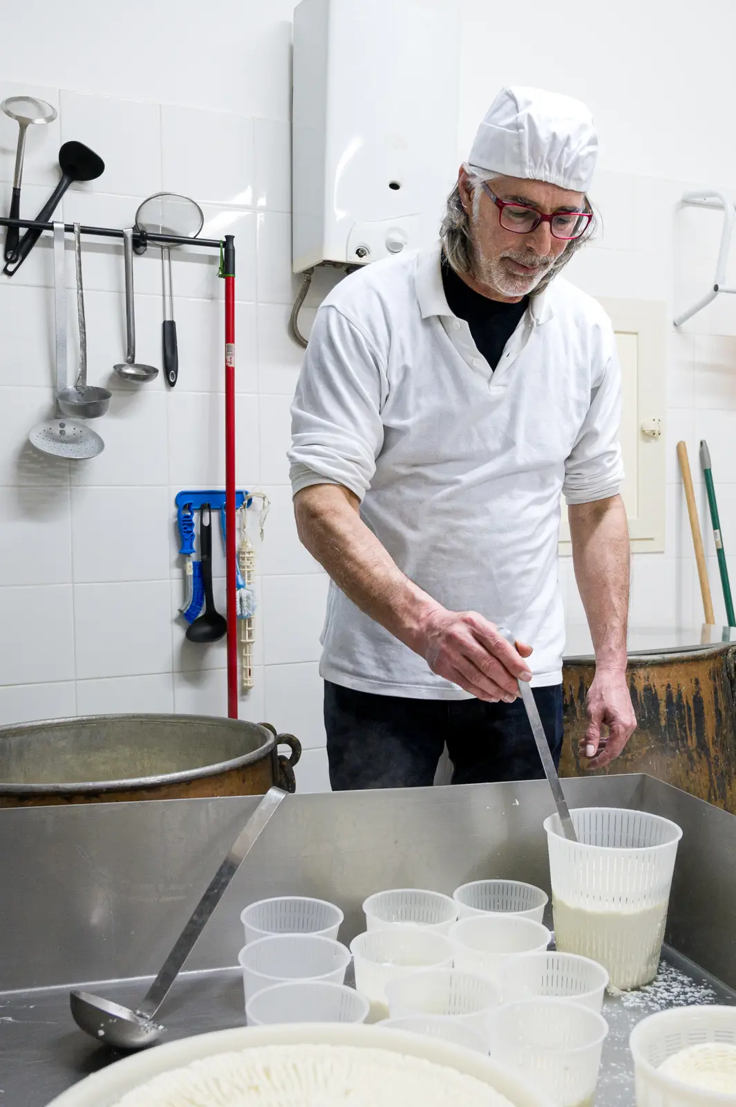 Cheesemakers for a day: the thrill of cheese, from milk to plate · 6