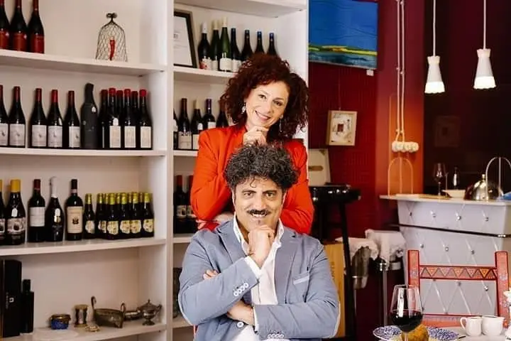 Tommy's Wine: wine and champagne tasting · 3